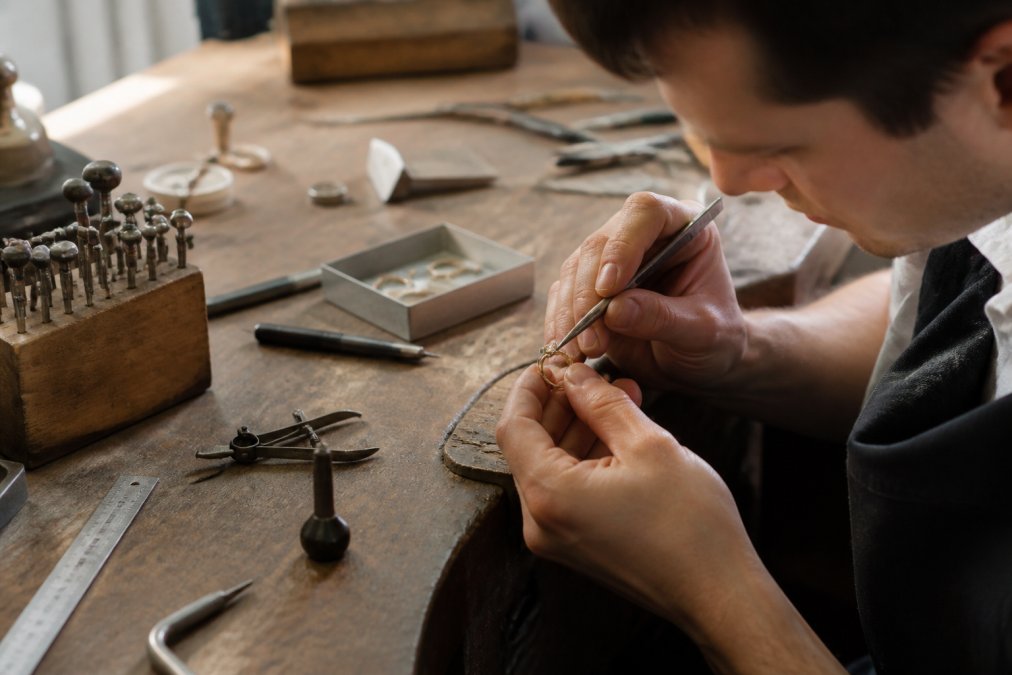 Is Custom Jewelry Worth the Price? 2026 Guide